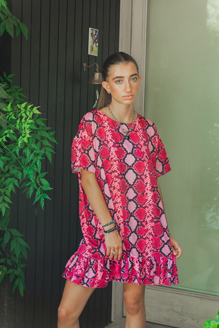VESTIDO SATÍN PITÓN OVERSIZE - FUCSIA
