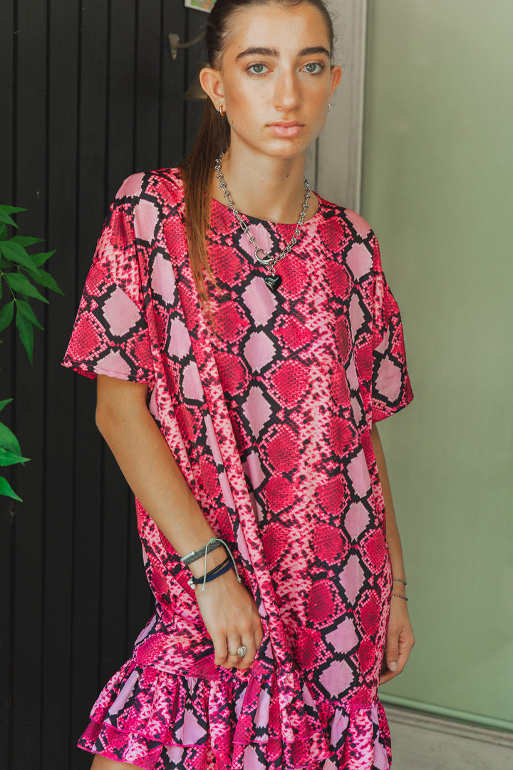 VESTIDO SATÍN PITÓN OVERSIZE - FUCSIA