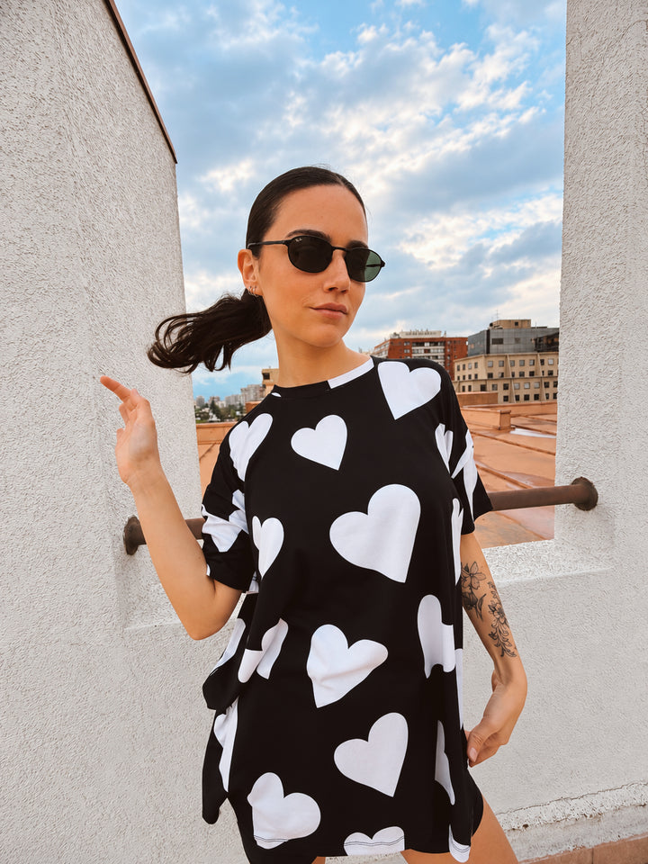 BIG LOVE TEE
