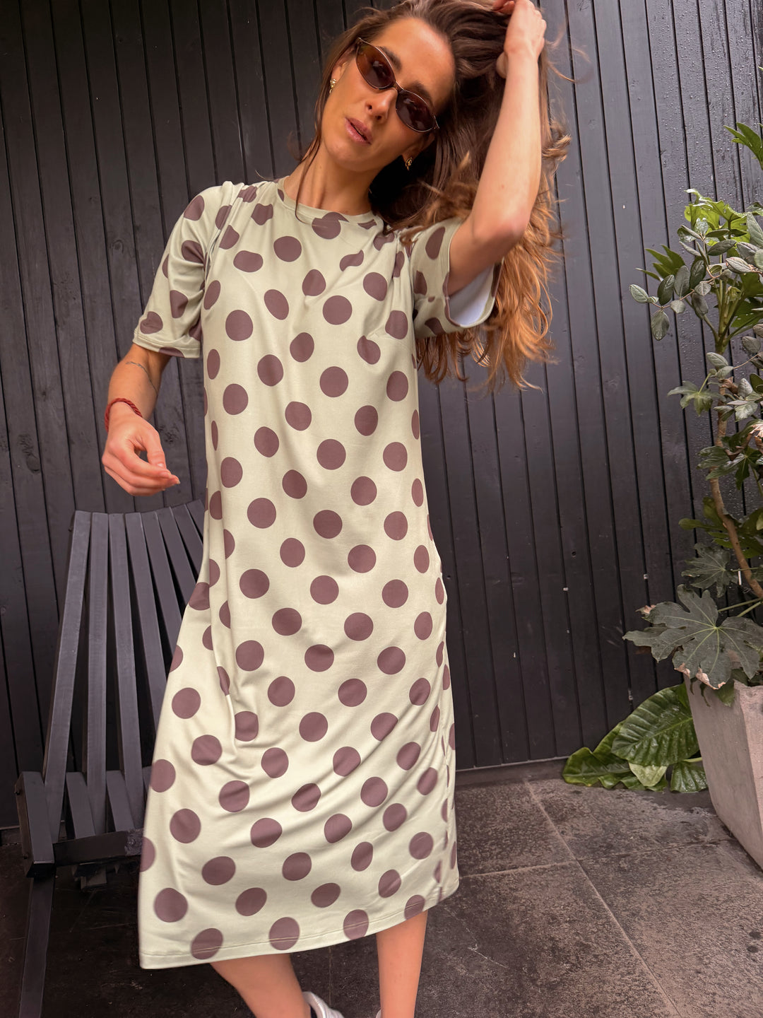 DOT CRUSH DRESS - VERDE CAFÉ