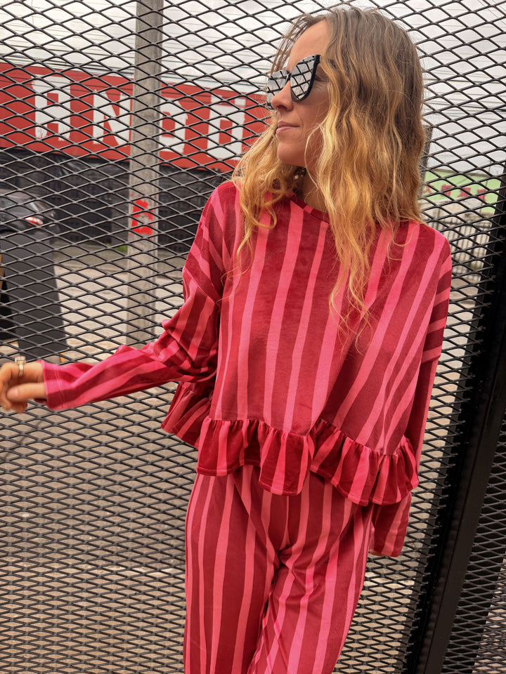 COQUETTE LINES TOP