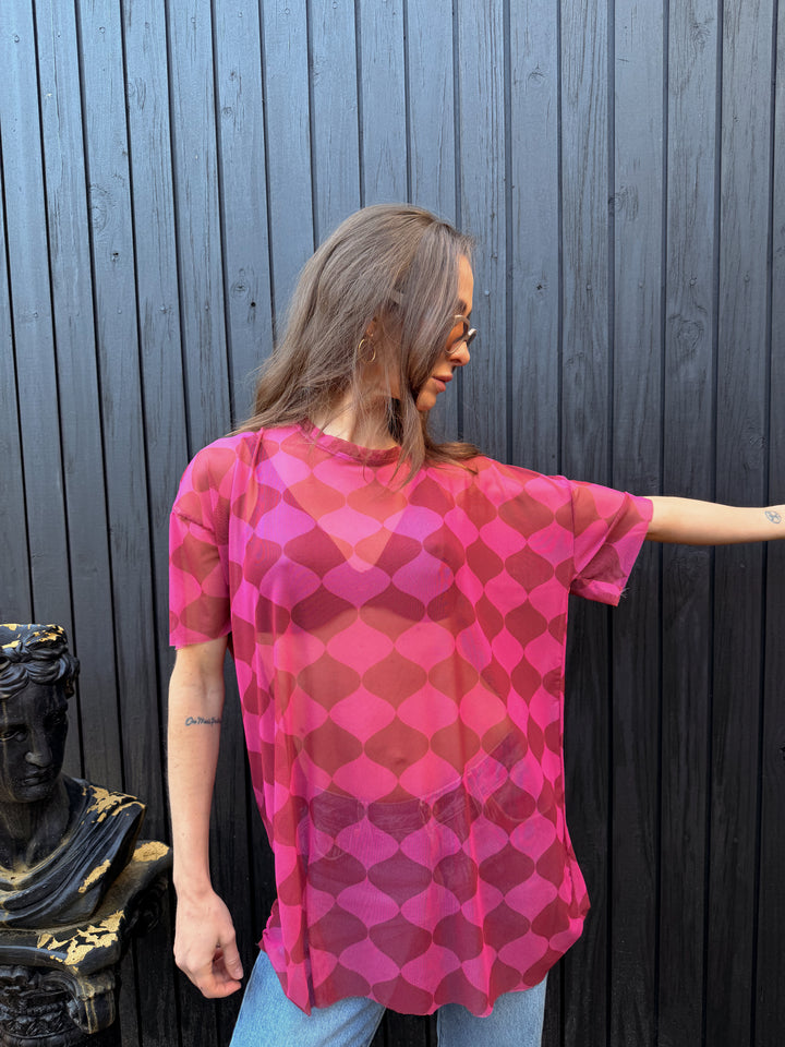 POLERA ROMBOS OVERSIZE