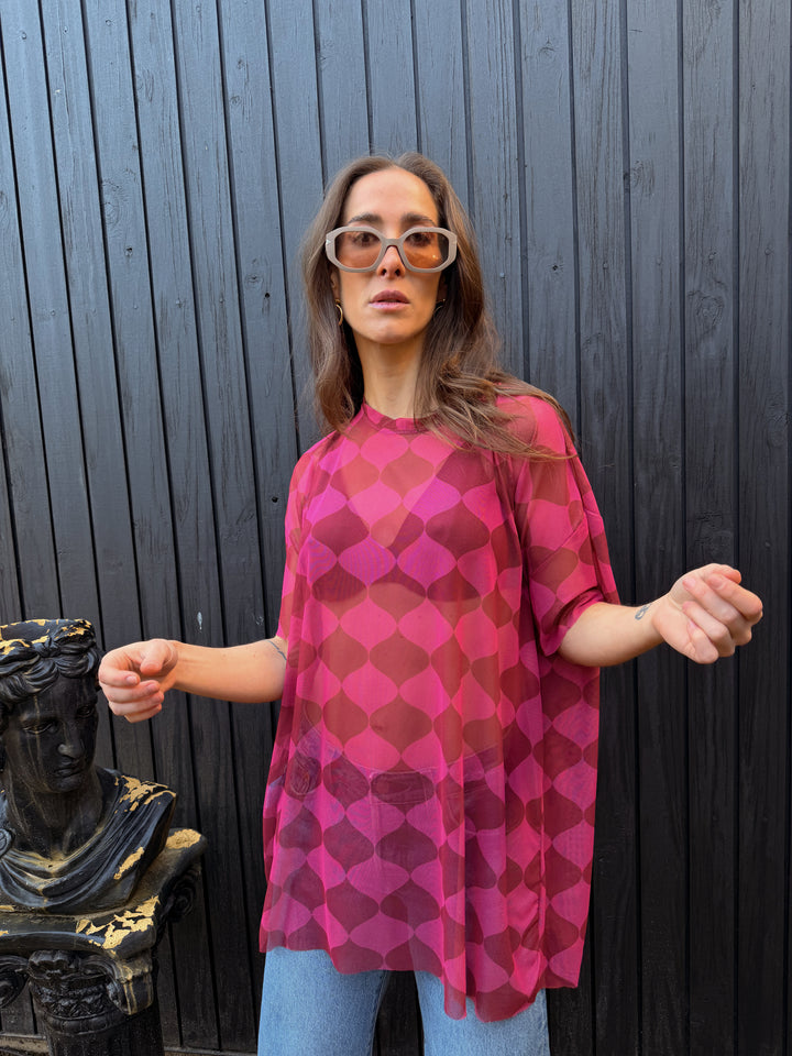 POLERA ROMBOS OVERSIZE