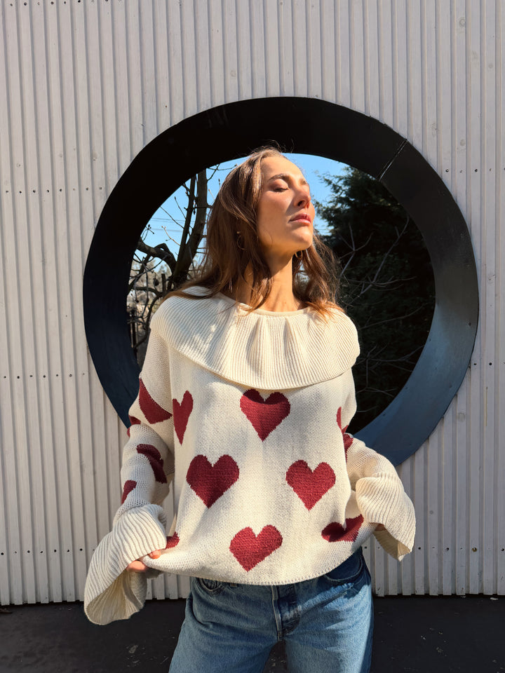 HEART RIOT SWEATER - CRUDO